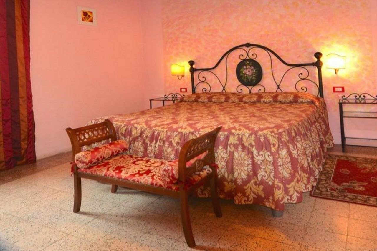 Residenza D'Epoca Locanda Di San Martino Сиена Екстериор снимка